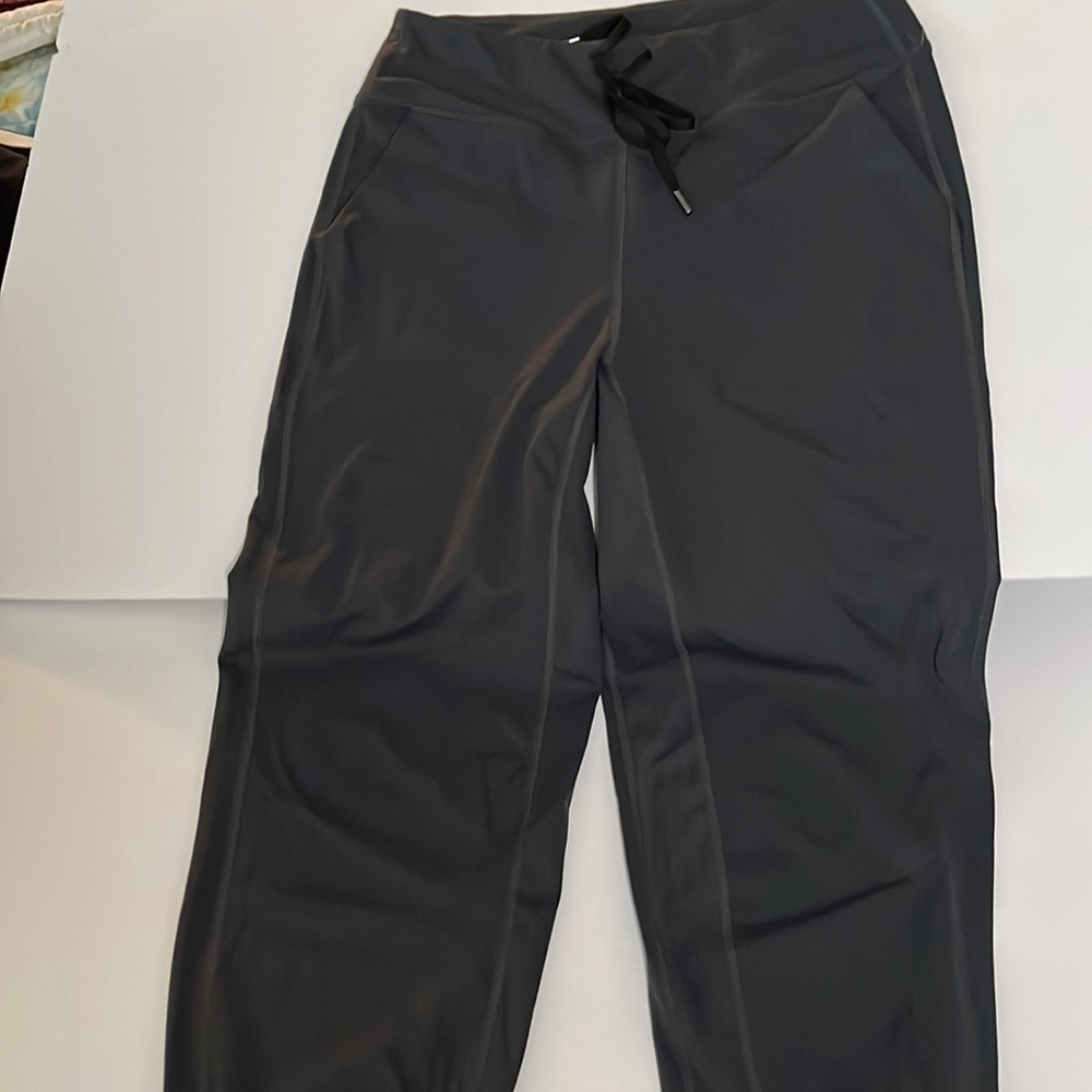 CRZ Yoga pants excellent condition pre-owned